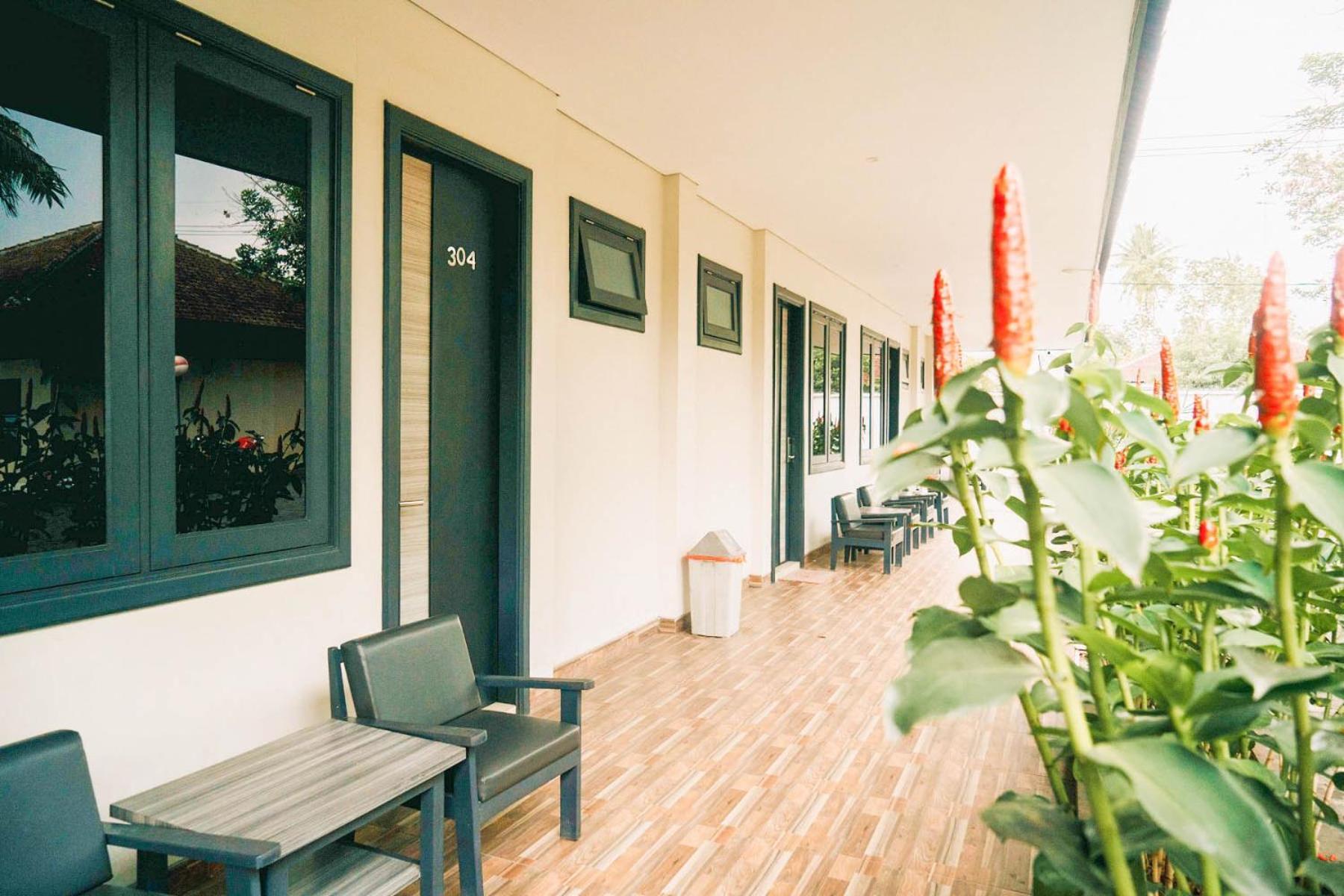 New Surya Hotel Banyuwangi  Buitenkant foto